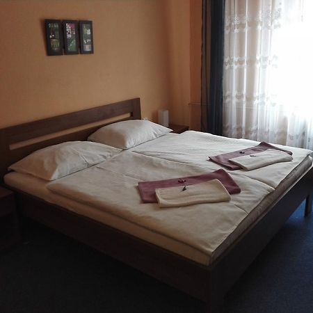 Hotel Venec Mladá Boleslav Εξωτερικό φωτογραφία